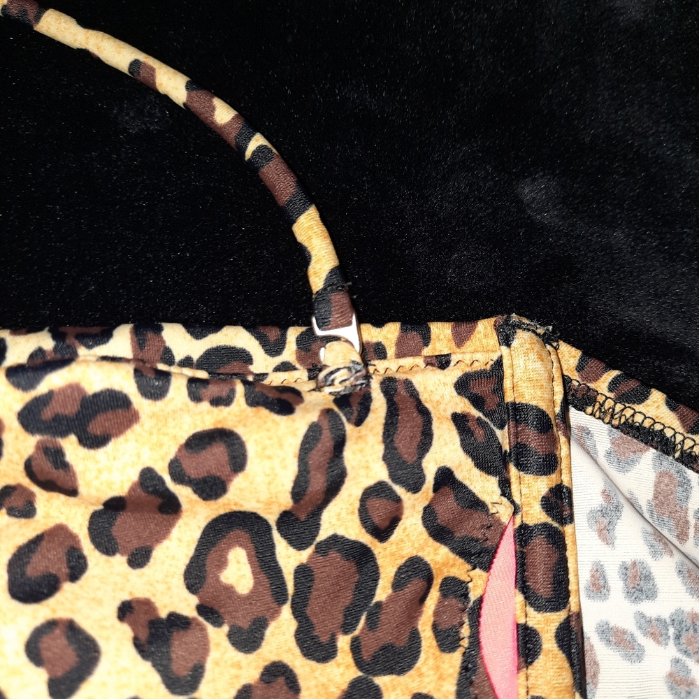 Victoria Secret Leopard Bikini Top - Picture 7 of 8